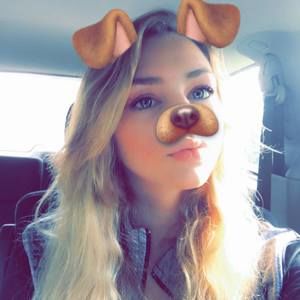 Meet your Posher, Abigail